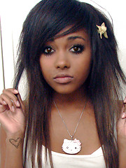 Neat mulatto cutie posing in hot pictures